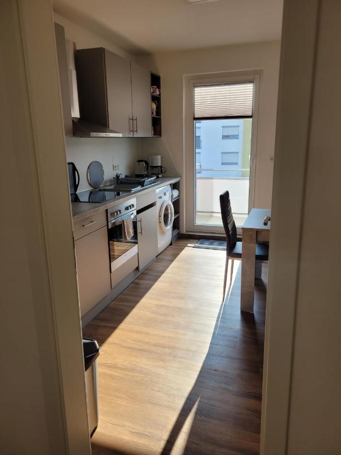 Schoene Einfache Ferienwohnung Zwischen Stadt Und Meer Wilhelmshaven Exterior photo
