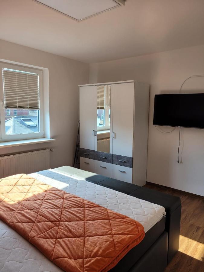 Schoene Einfache Ferienwohnung Zwischen Stadt Und Meer Wilhelmshaven Exterior photo